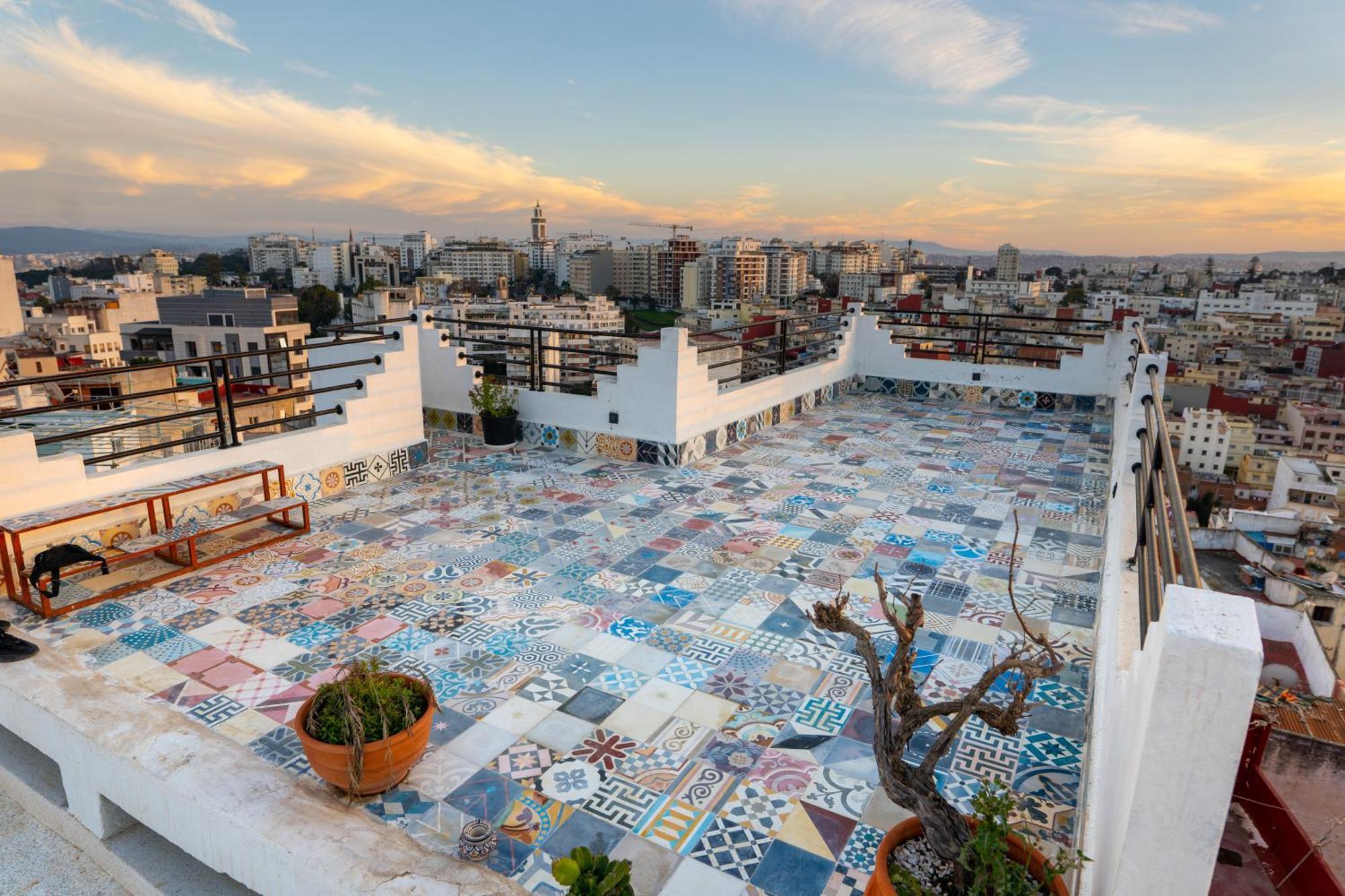 Dar Zohra-At The Door Of Africa. Apartment Tanger Luaran gambar
